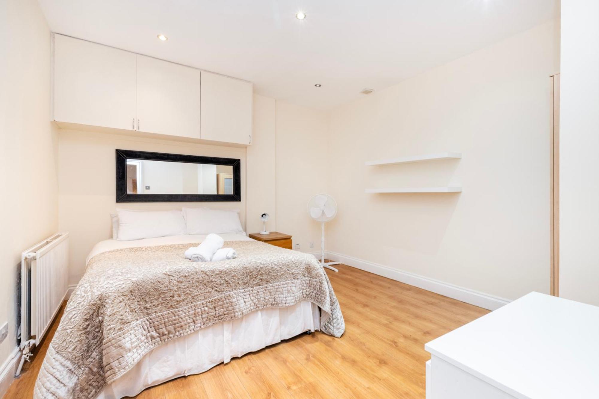 Hyde Park Rooms & Apartments London Bagian luar foto