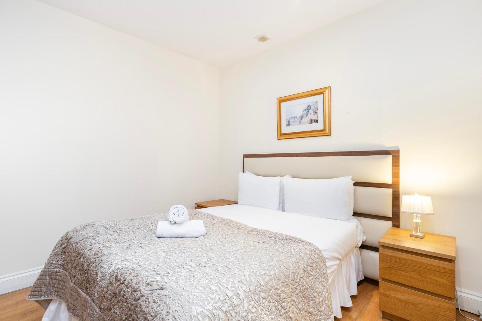 Hyde Park Rooms & Apartments London Bagian luar foto