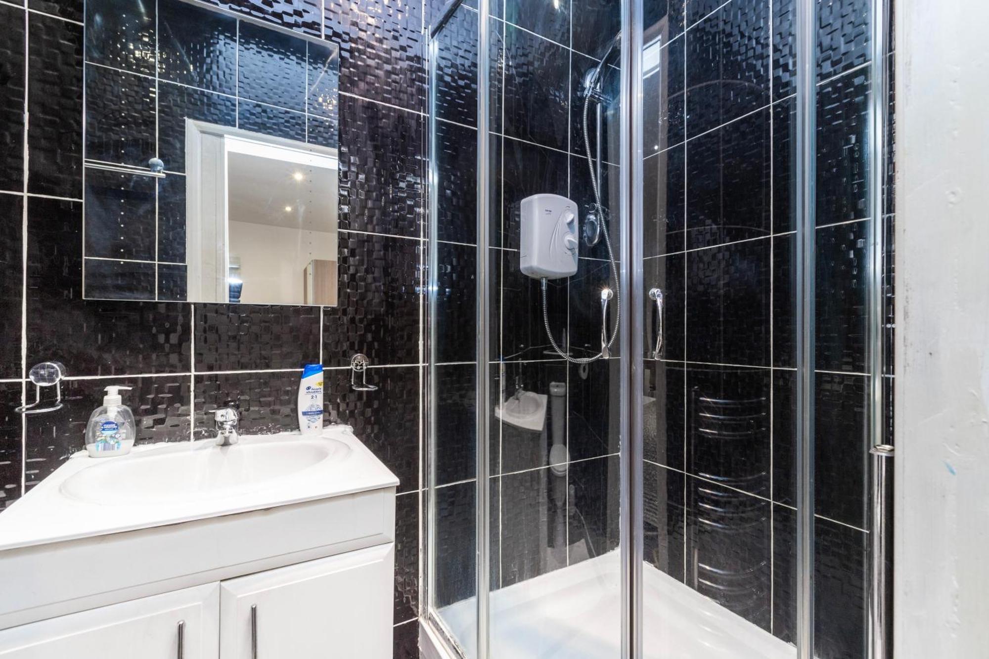 Hyde Park Rooms & Apartments London Bagian luar foto
